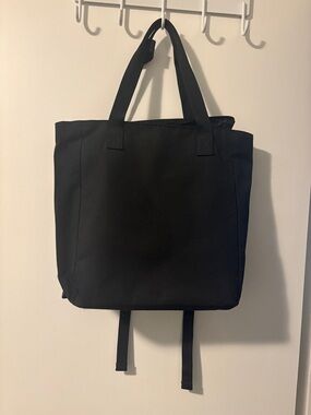 Lo & Sons Black Tote-Style Backpack